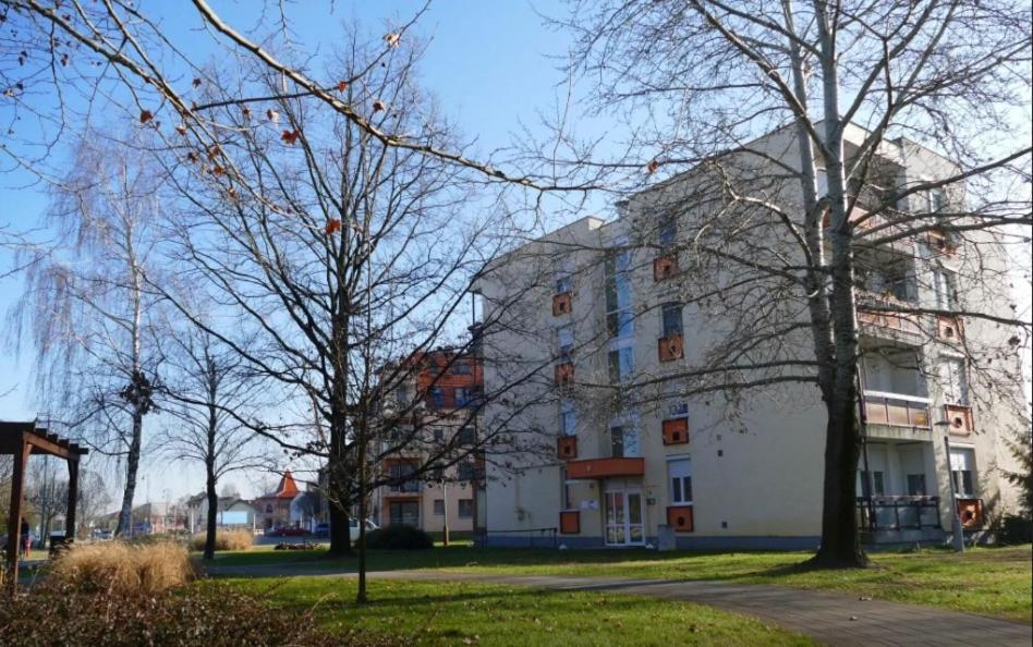 Setany Apartman Mórahalom Eksteriør bilde